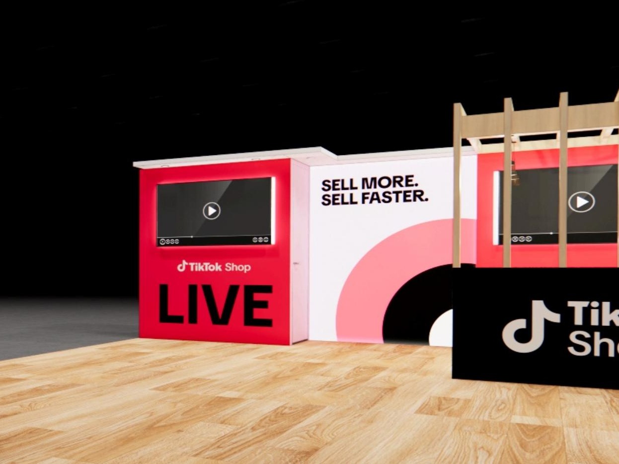 20 x 30 Island Exhibit Rental — CES, Las Vegas